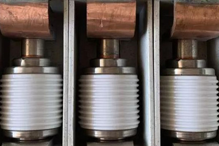 真空灭弧室的基本结构和使用方法